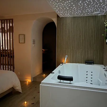 Banjar-luxe,balneo & Sauna Appartamento *